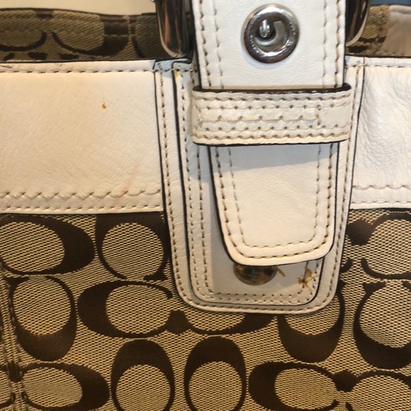 Coach signature tan and white purse - Picture 3 of 8
